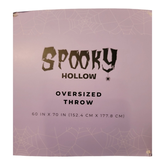Spooky Hallow Soft Oversized Throw skull spiderweb bats Halloween - Picture 2 of 3